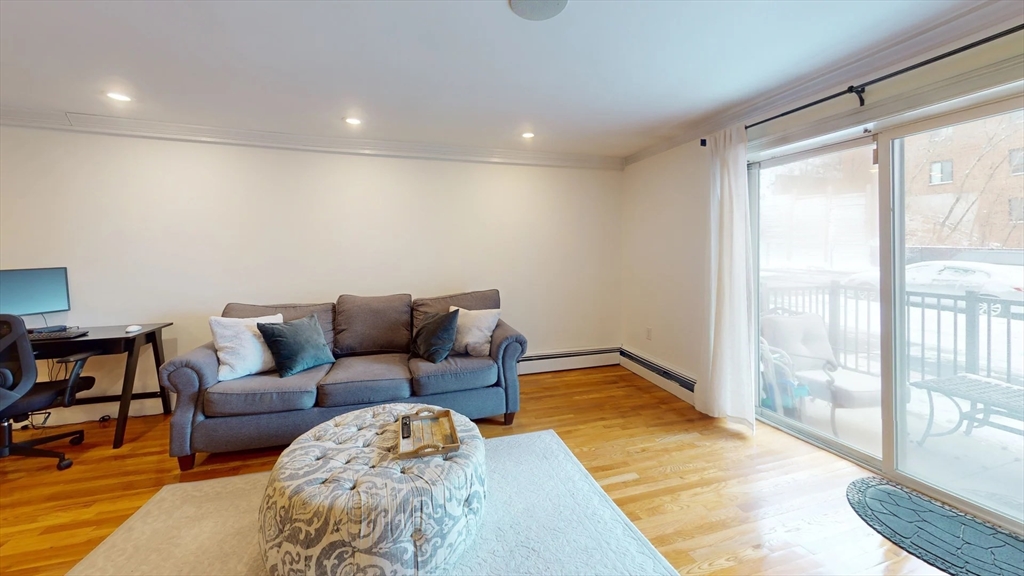 121 Tremont St, Brighton