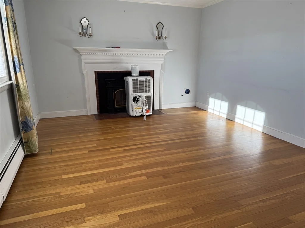 26 Pearl St, Lexington