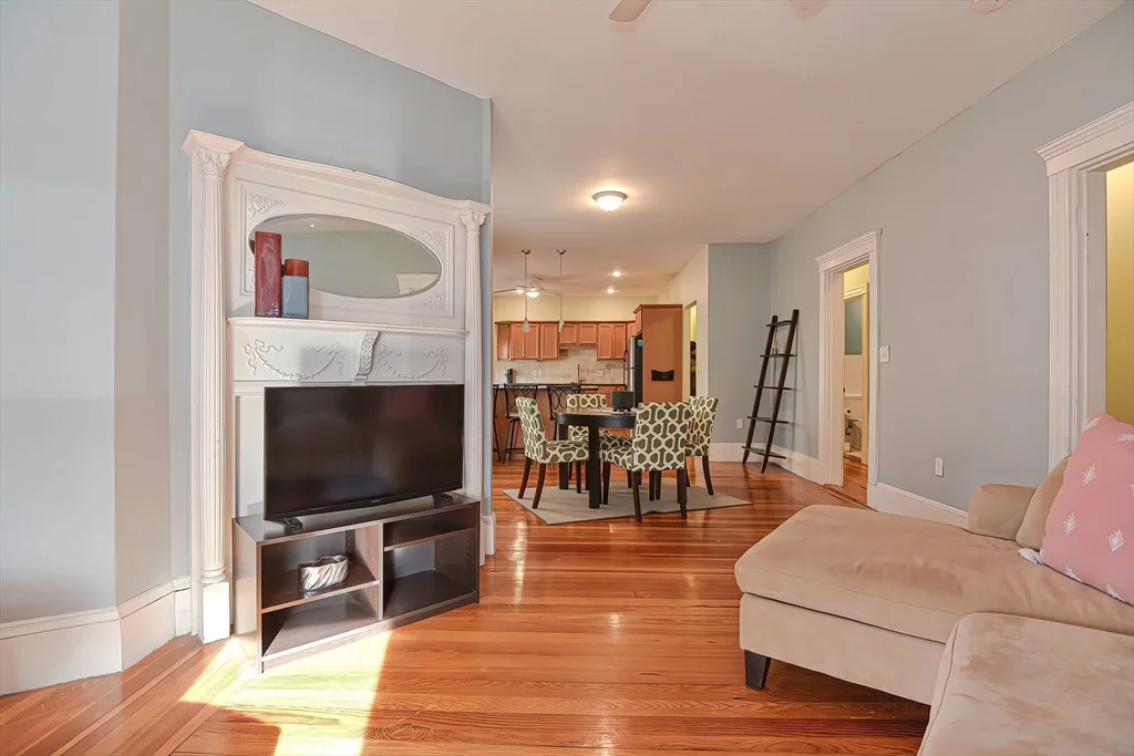 762 Columbia Rd, Dorchester