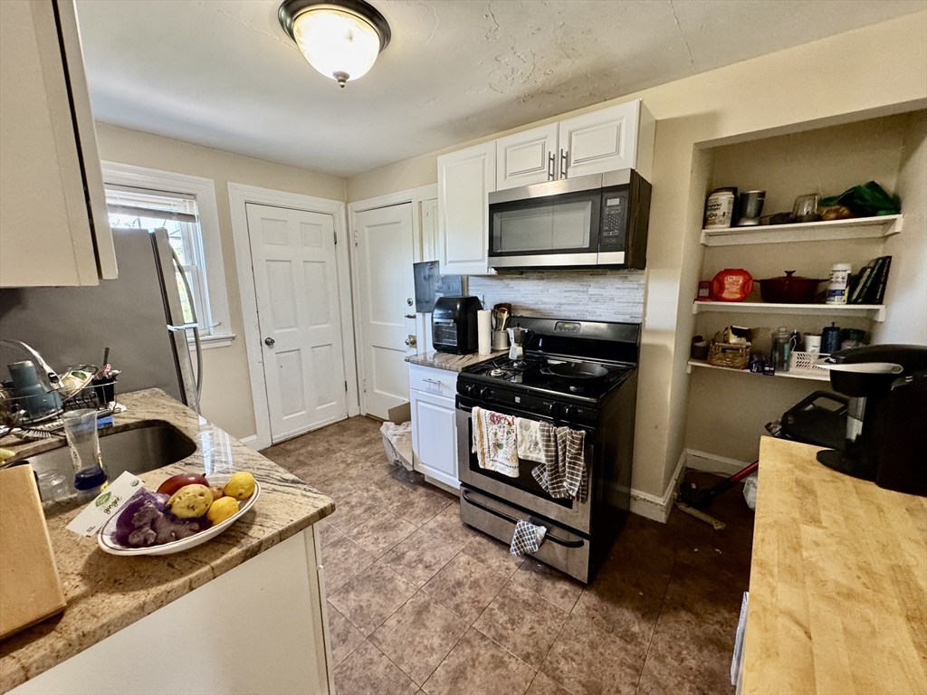 4907 Washington St, West Roxbury