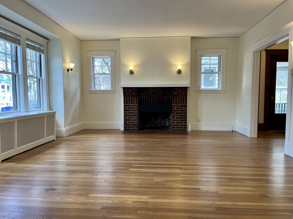 32 Goodrich Rd, Jamaica Plain