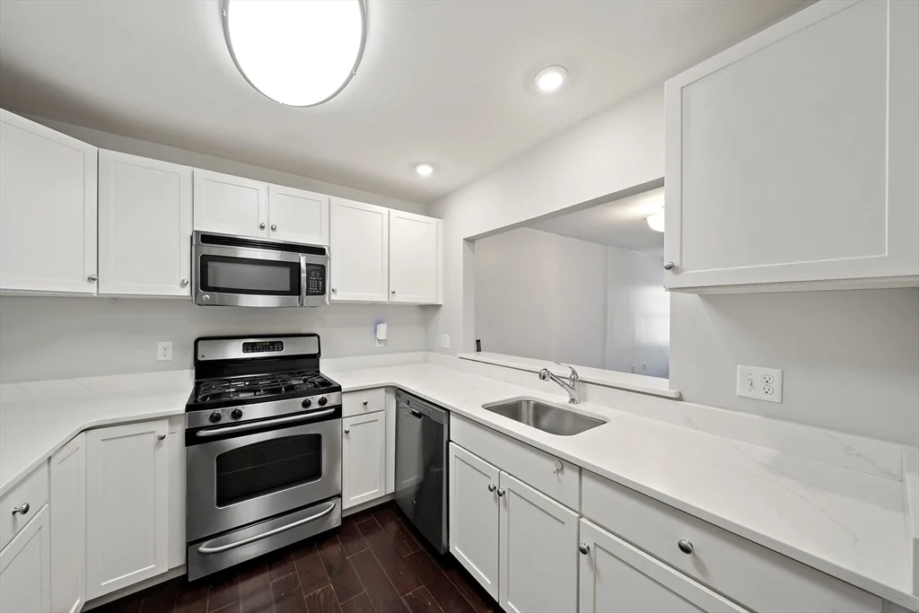 391 Pleasant St, Melrose