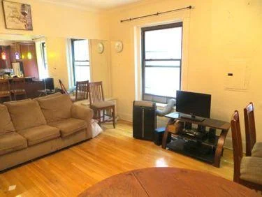 382 Commonwealth Ave, Back Bay