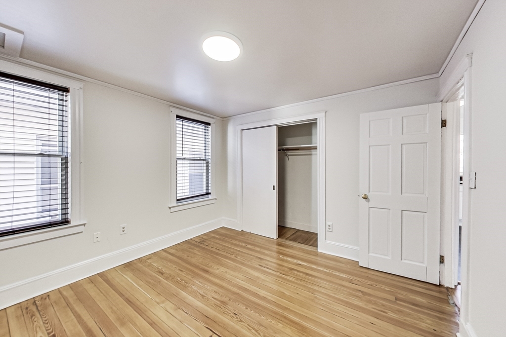 183 Powder House Blvd, West Somerville