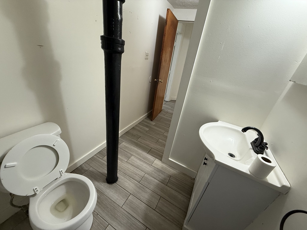 62 Pleasant St, Ware