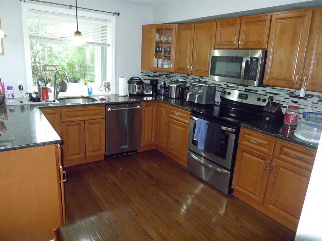 89 Brookdale, Shrewsbury