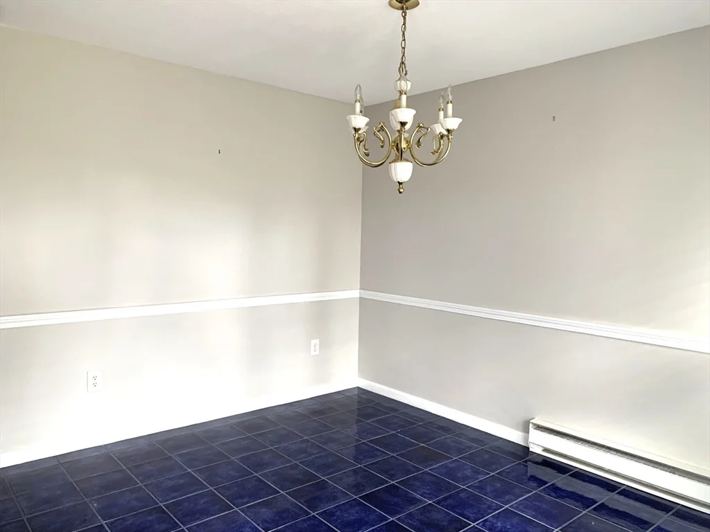 19 Atlantic Rd, Gloucester