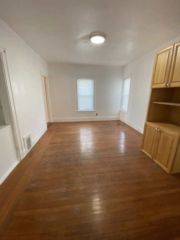 26 Brook St, Wollaston