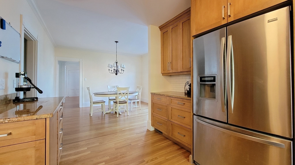 52 Hillsdale Rd, Tufts University