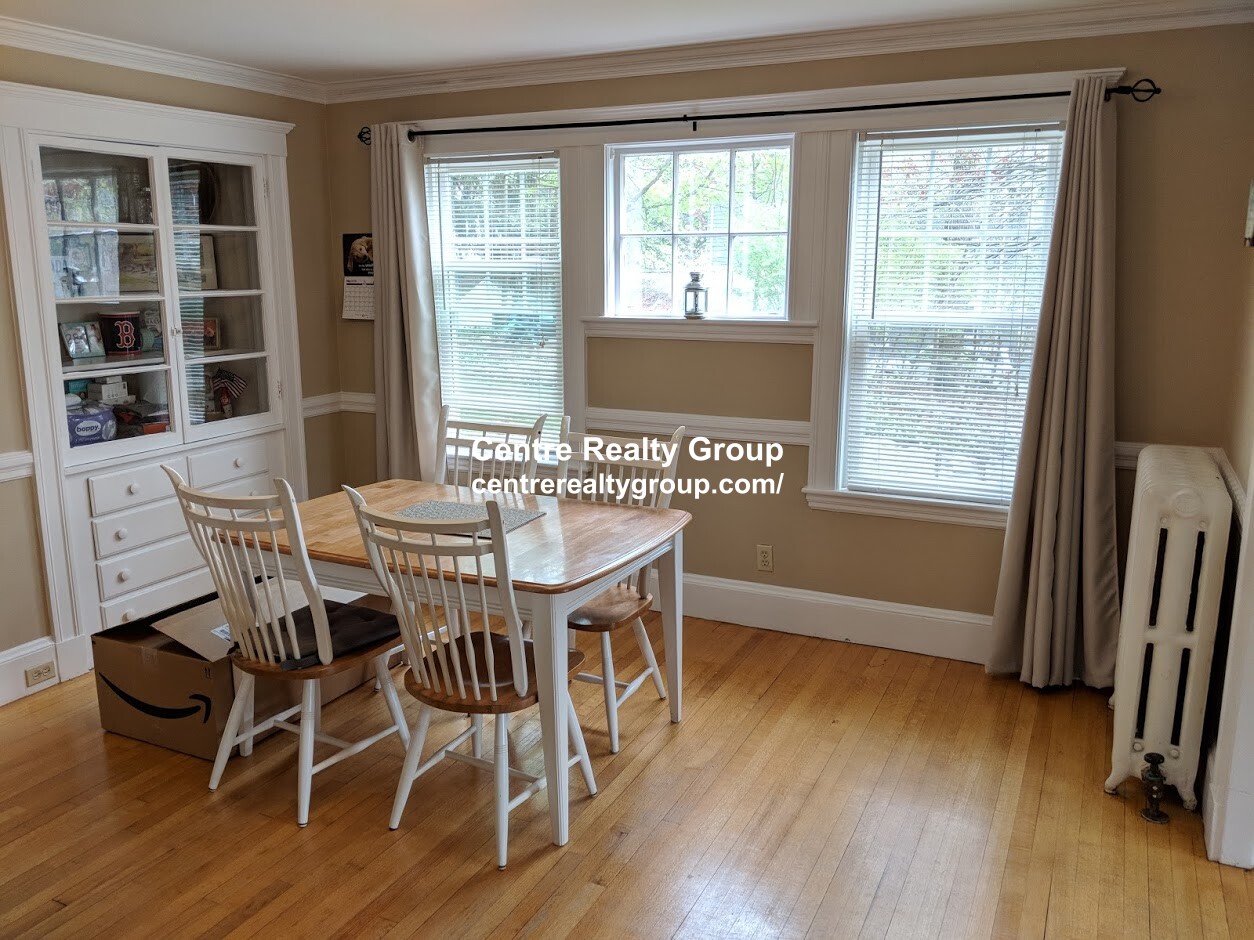 12 Westbourne Rd, Newton Centre