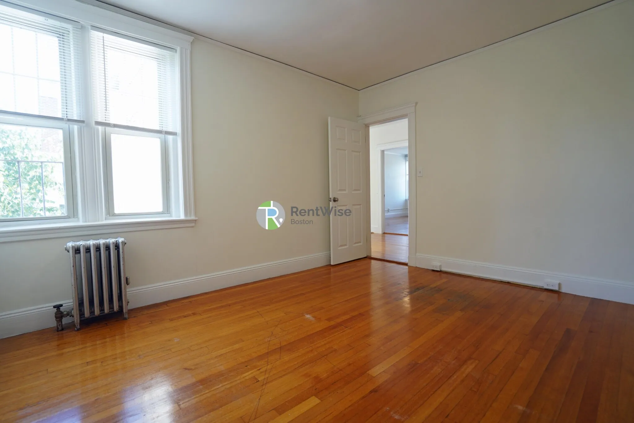 1848 Commonwealth Ave, Brighton