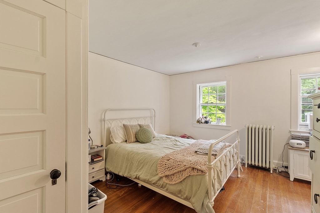 229 Fairhaven Hill Rd, Concord