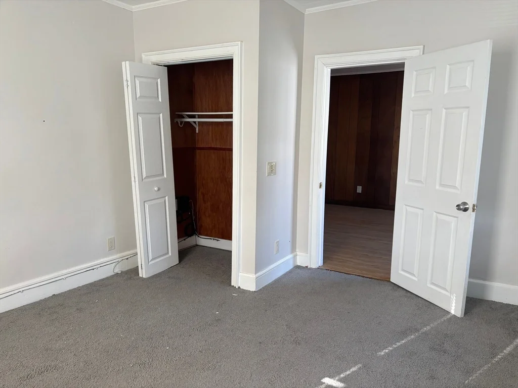 292 Providence Rd, Grafton