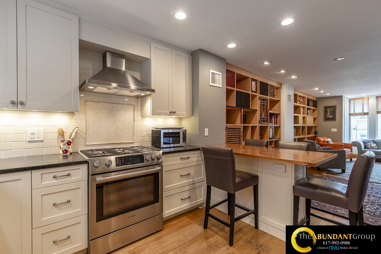 54 Trowbridge St, Mid-Cambridge