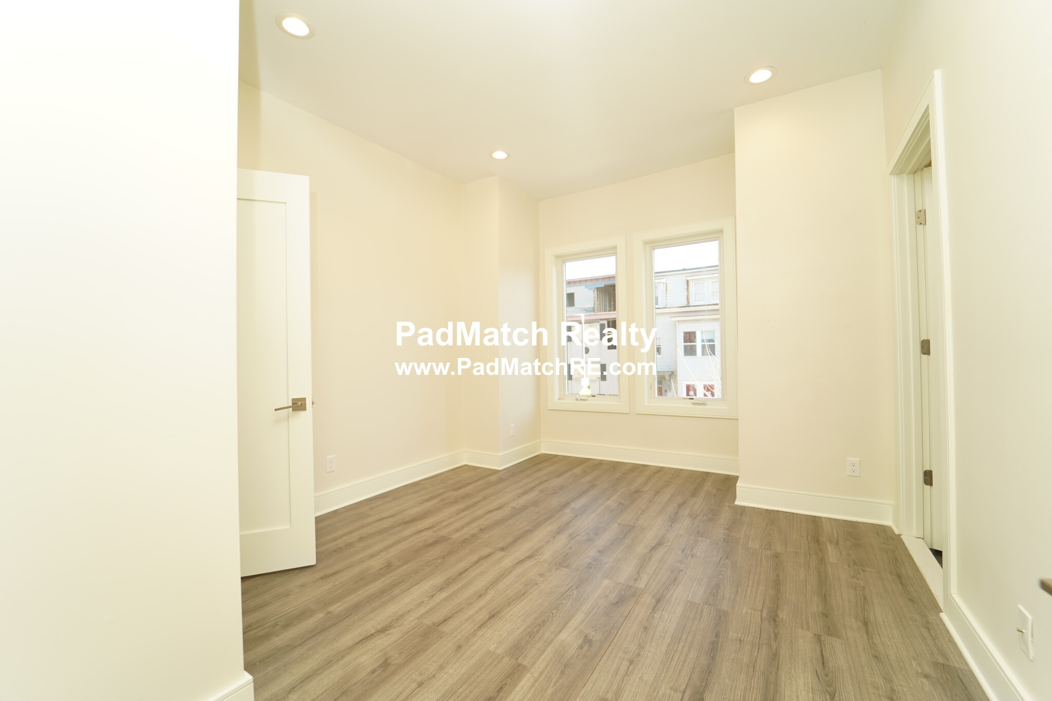 64 Chelsea St, East Boston