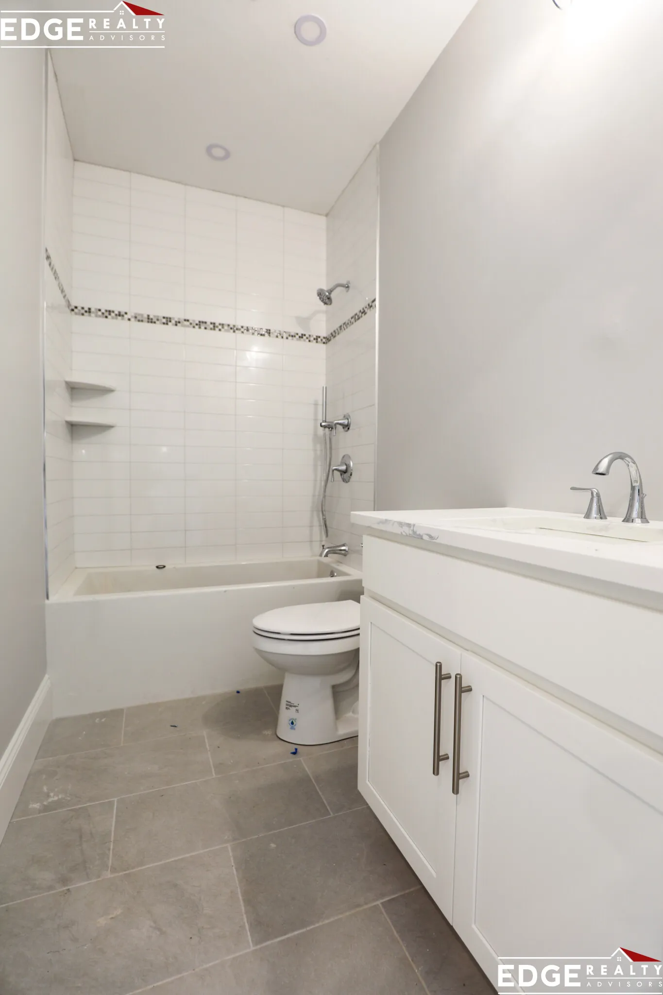 2 Oakland St, Brighton