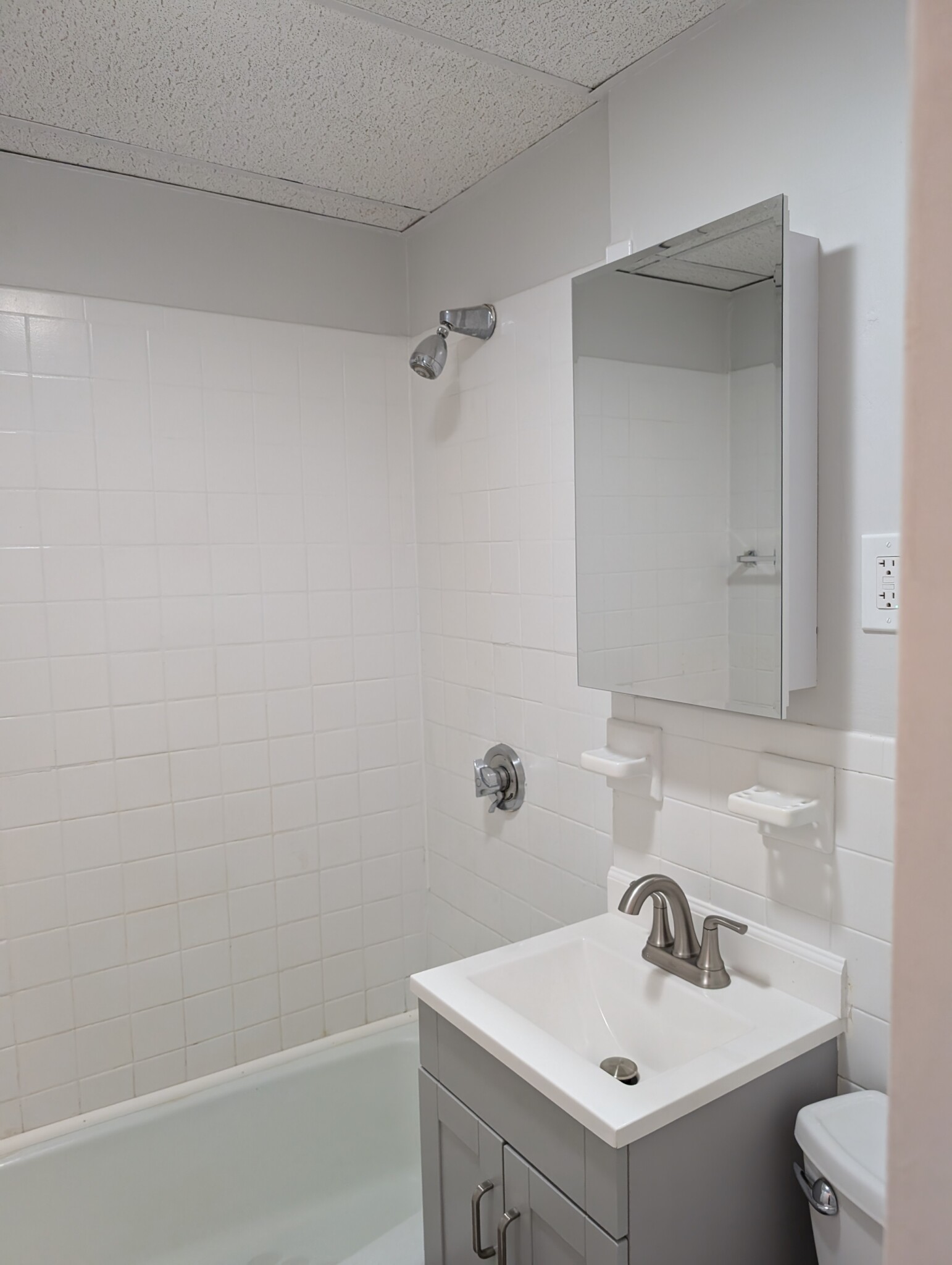 78 Florence St, Everett