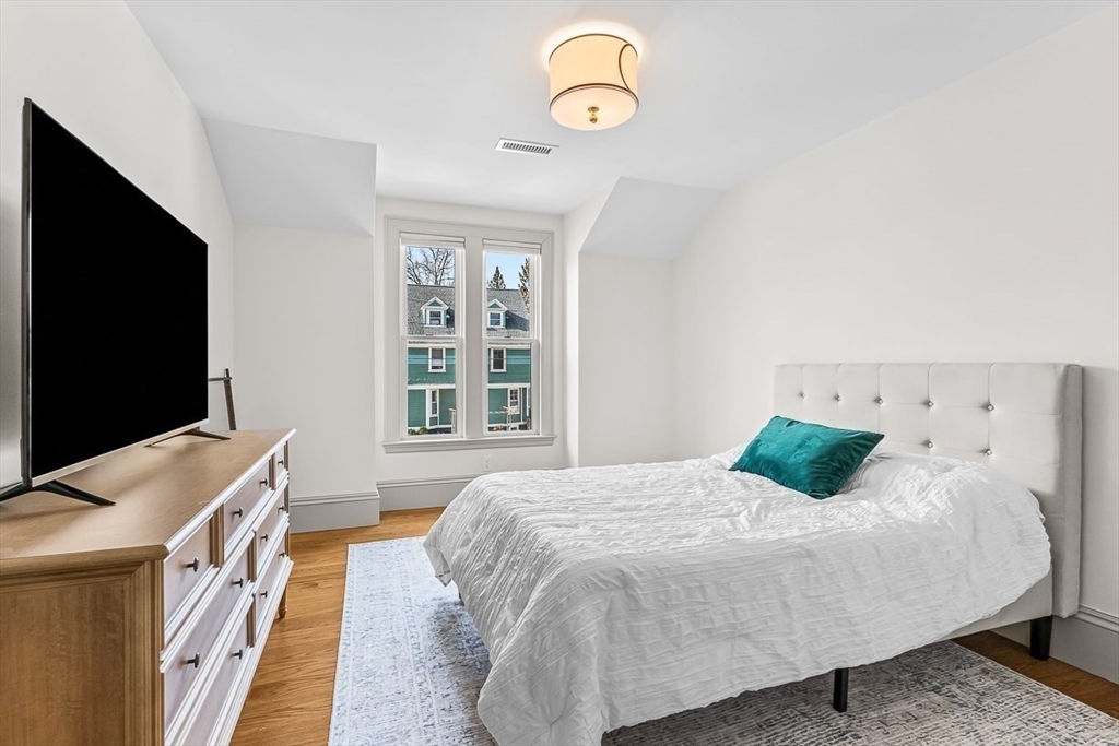 4 Norwood St, Winchester