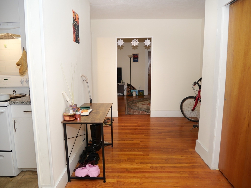 1386 Beacon, Coolidge Corner