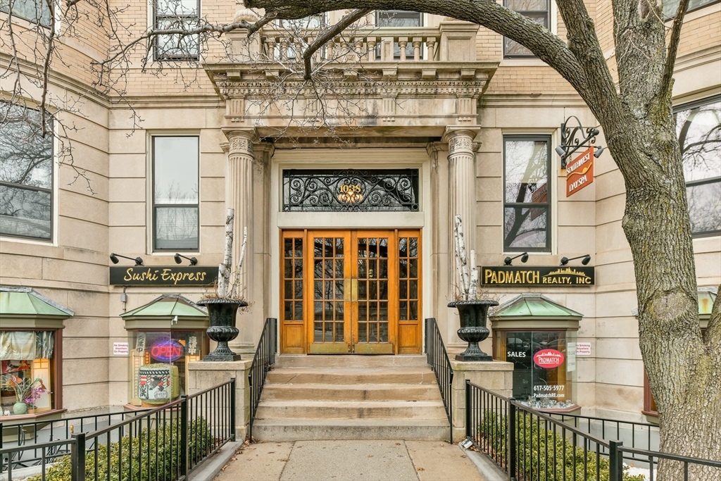 1038 Beacon St, Brookline