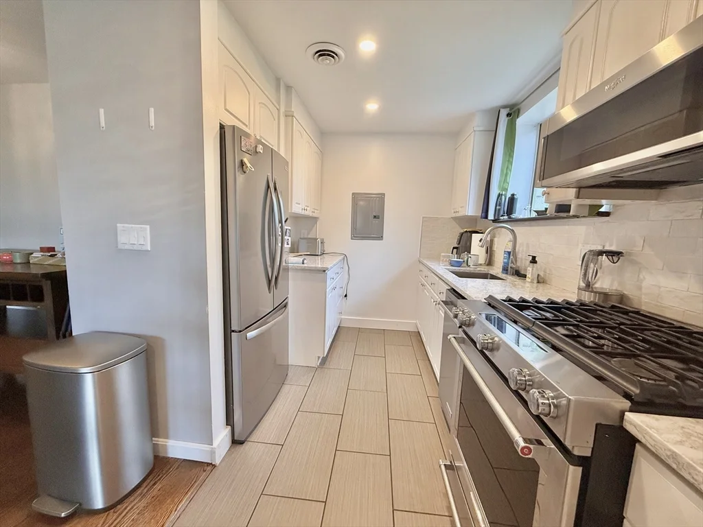 20 Stearns, Coolidge Corner