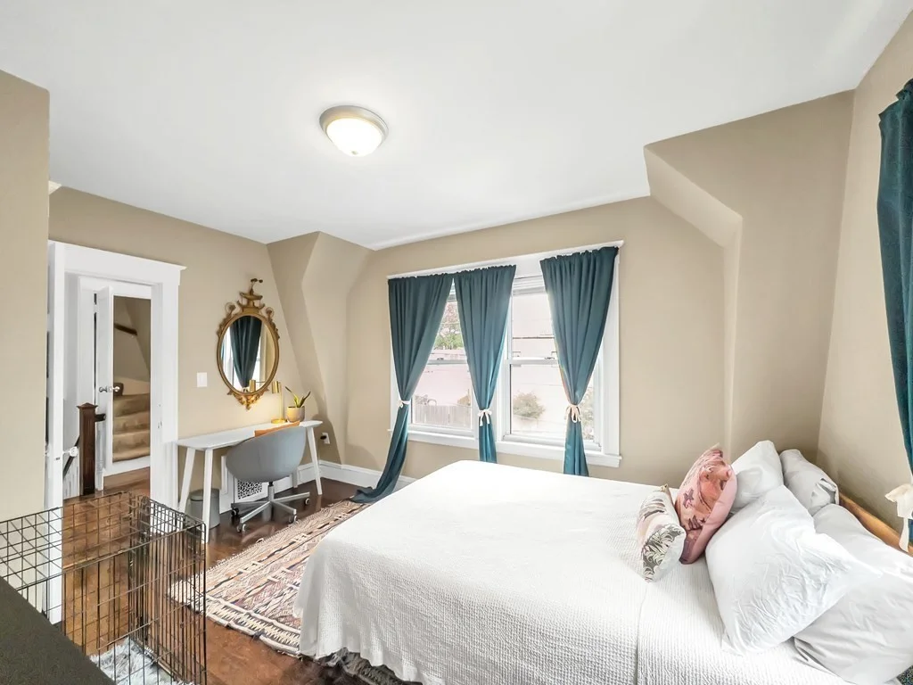 18 Alberta St, West Roxbury