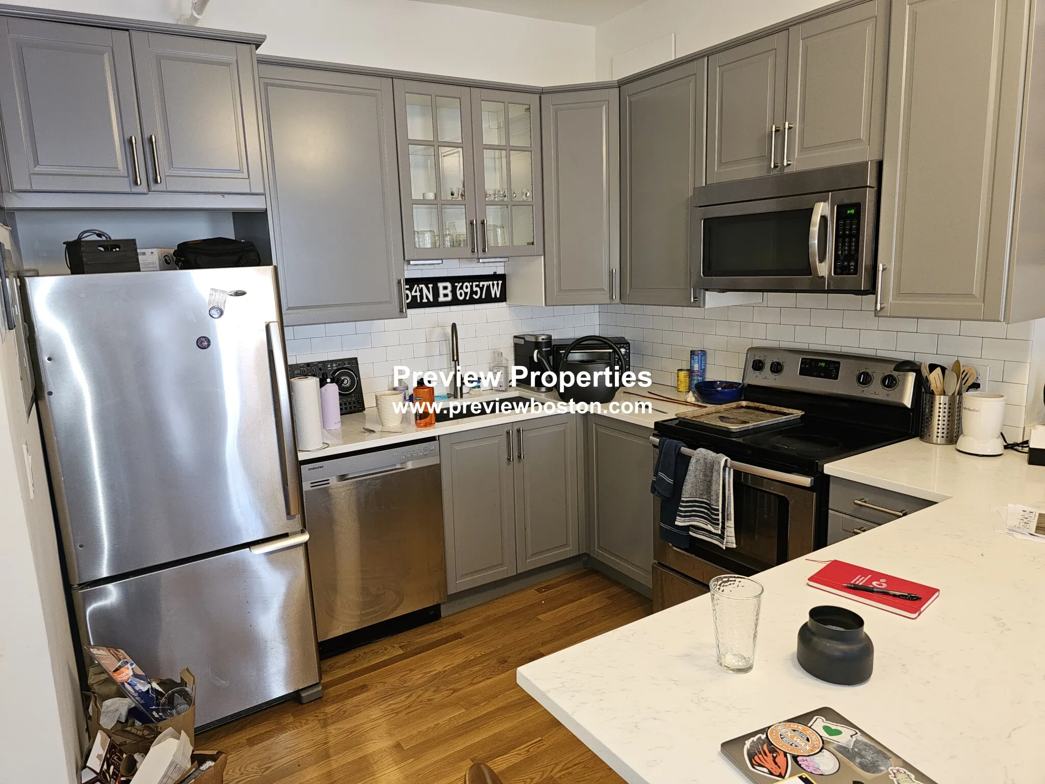 922 Beacon St, Fenway