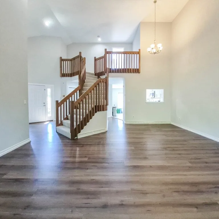 65 Bayberry Ln, Dartmouth