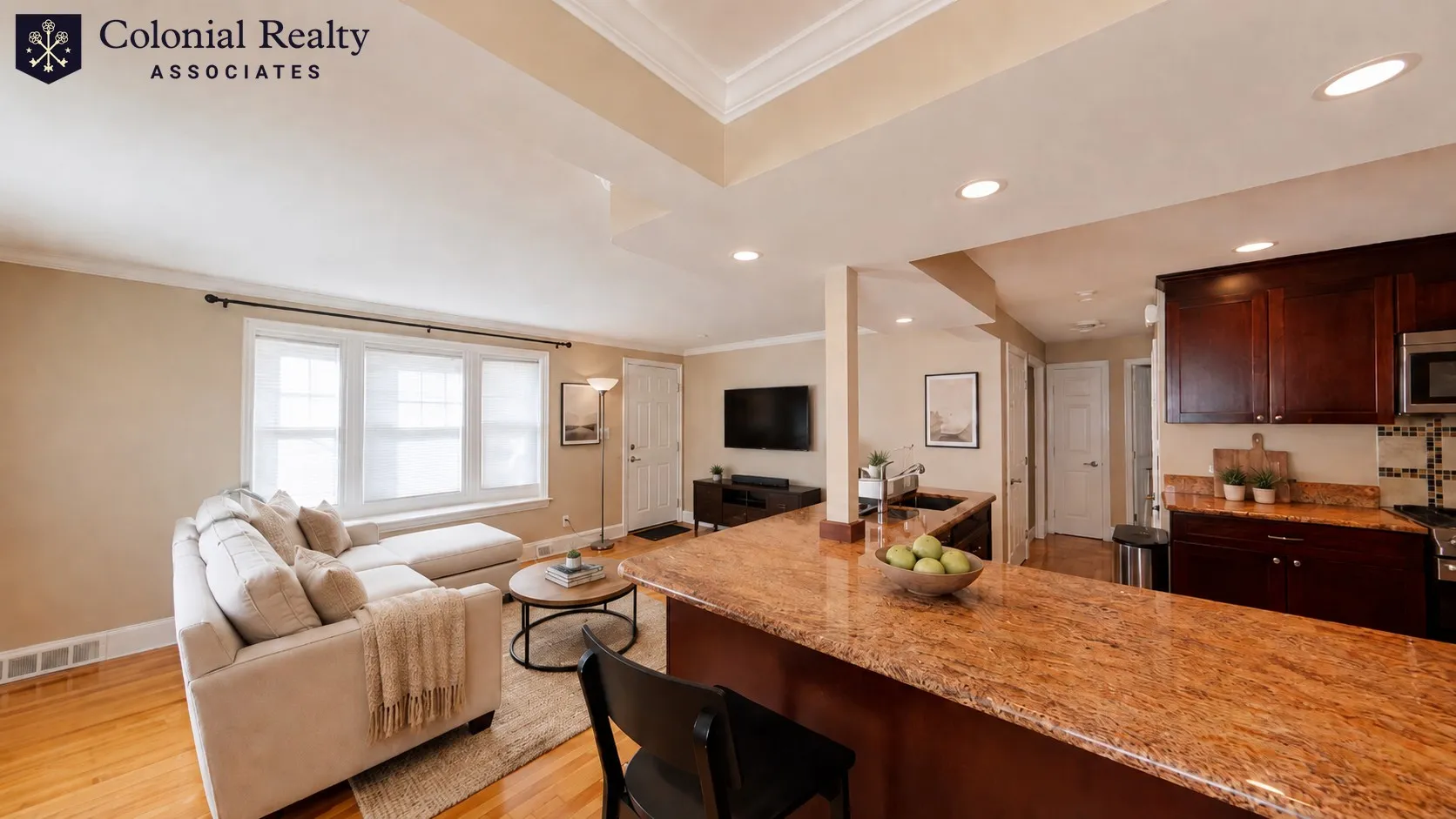 40 Glenellen Rd, West Roxbury