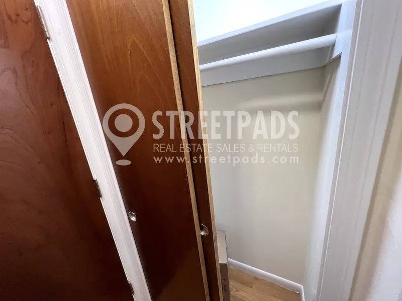 2018 Commonwealth Ave, Brighton