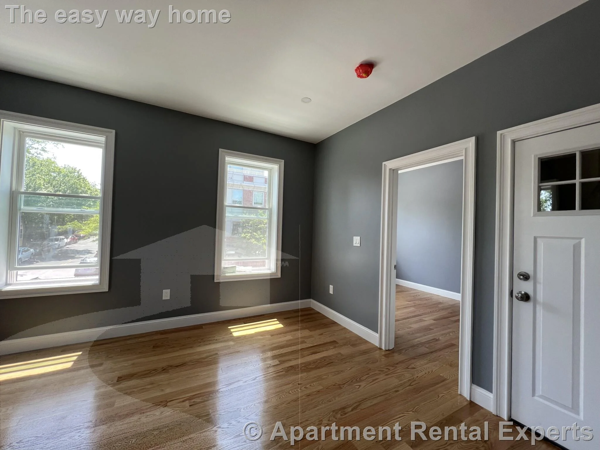 339 Cambridge St, East Cambridge