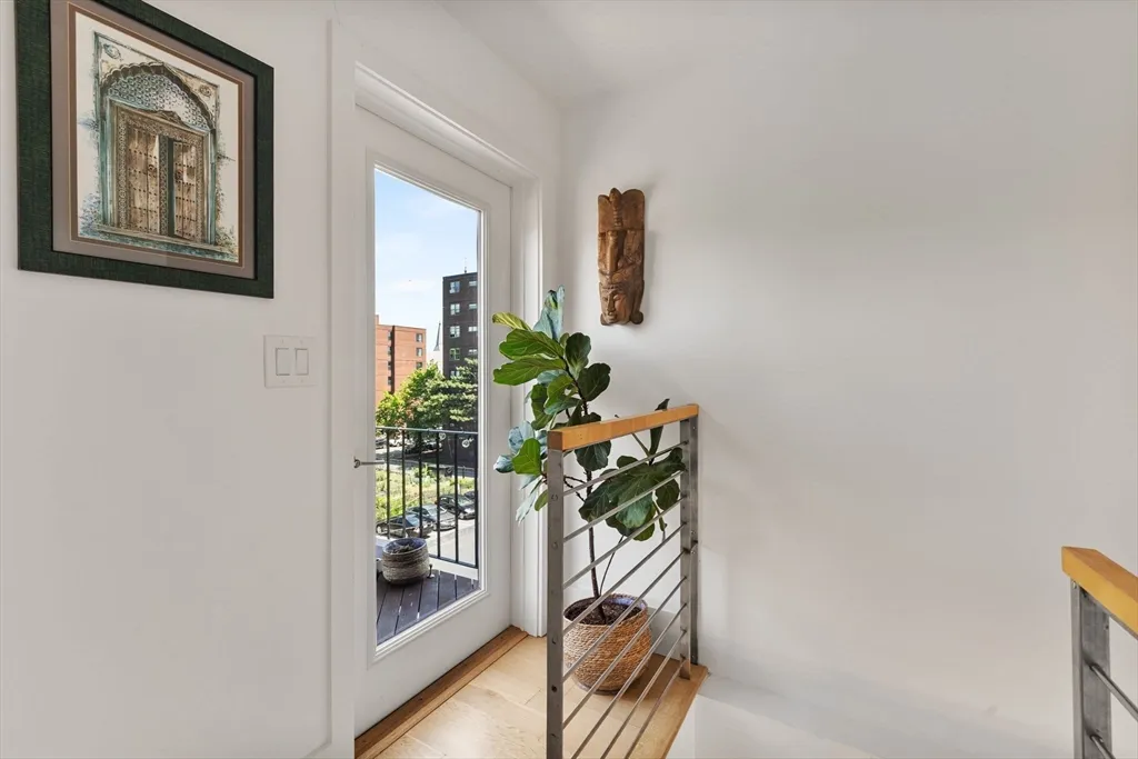 201 West Springfield St, South End