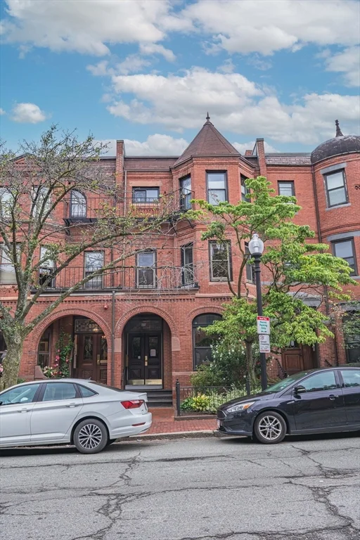 237 W Newton St Furnished, Back Bay