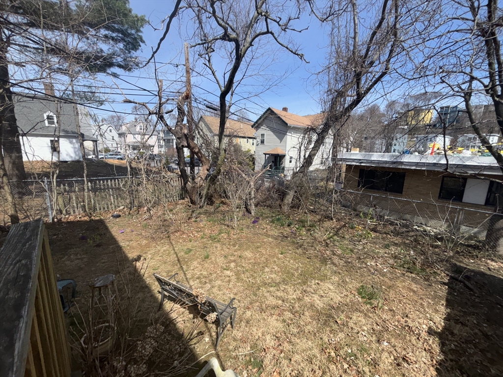 7 Howe Terr, Dorchester