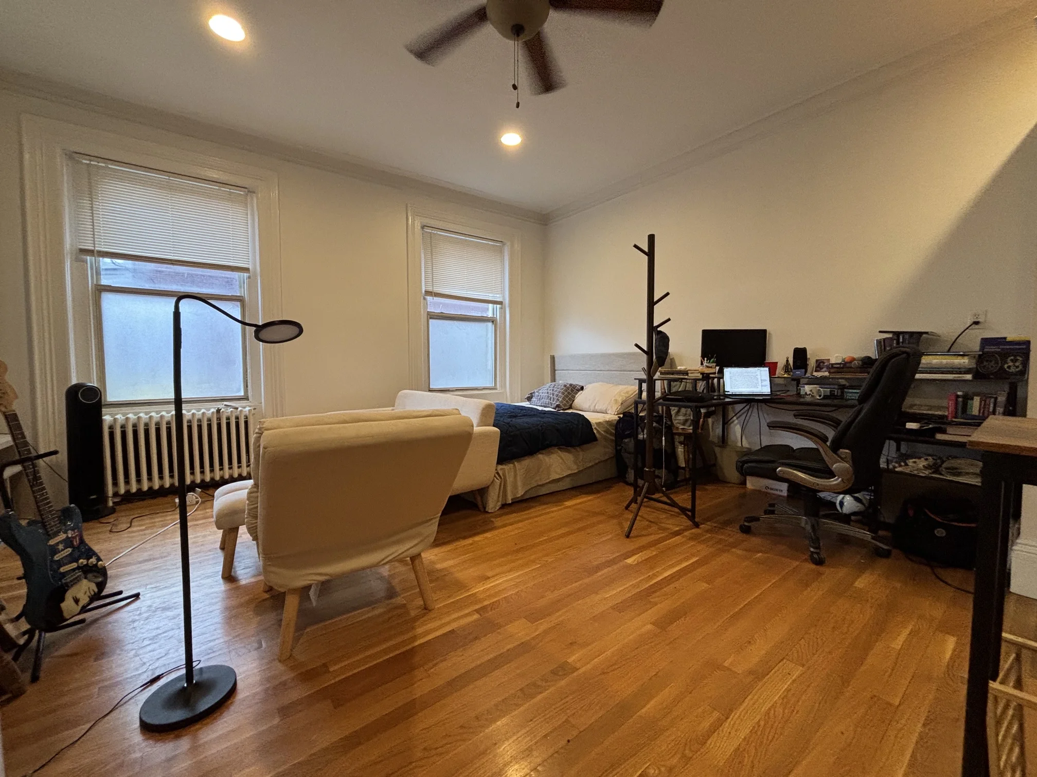 98 Charles St, Beacon Hill