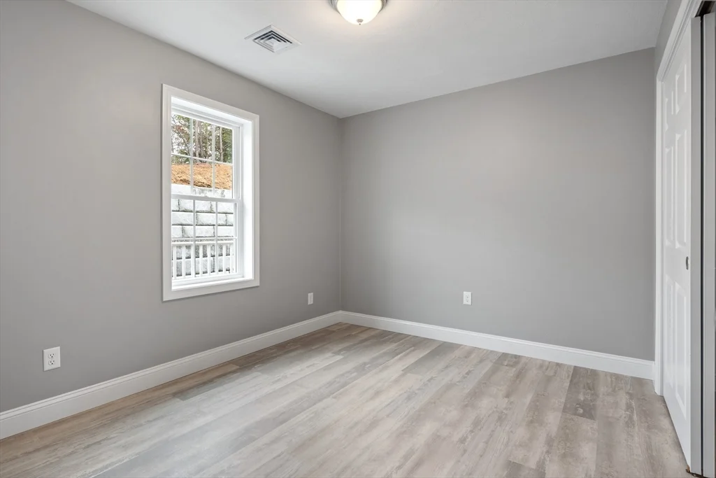 340 Scenic Hwy, Buzzards Bay