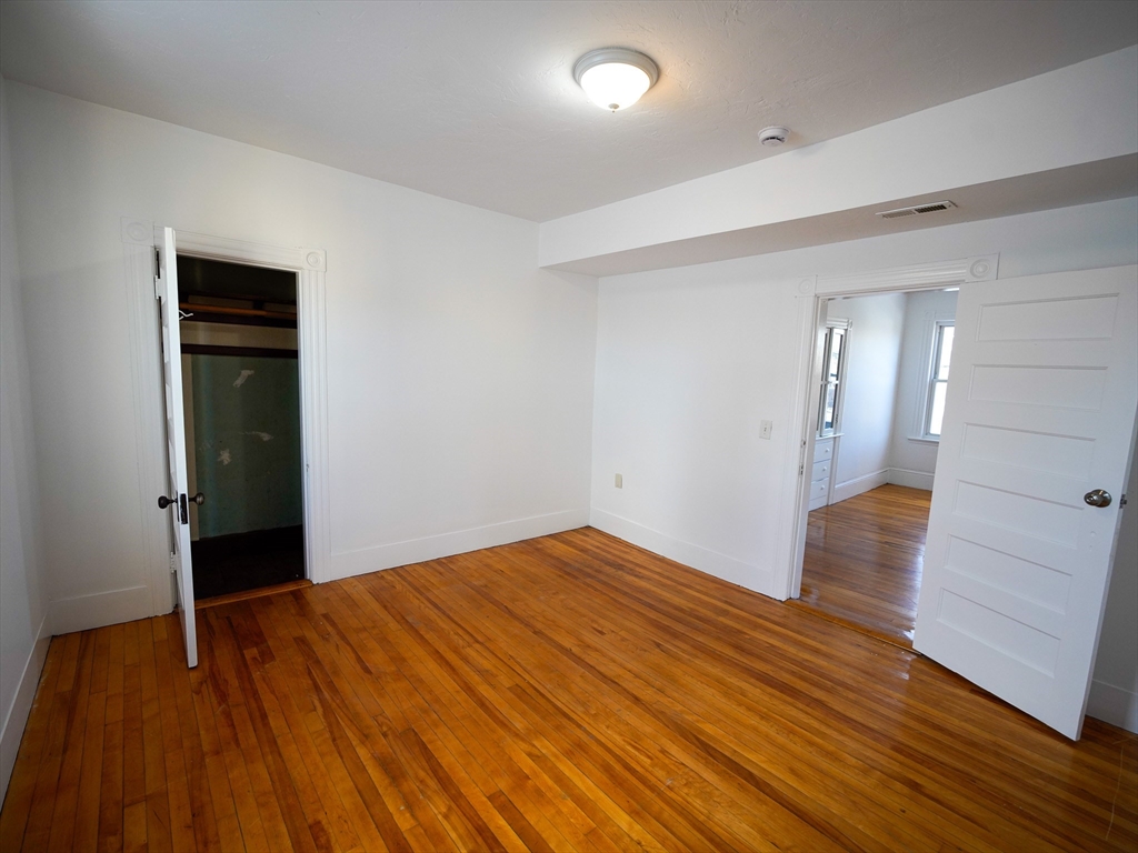 4 Greenwood St, Worcester