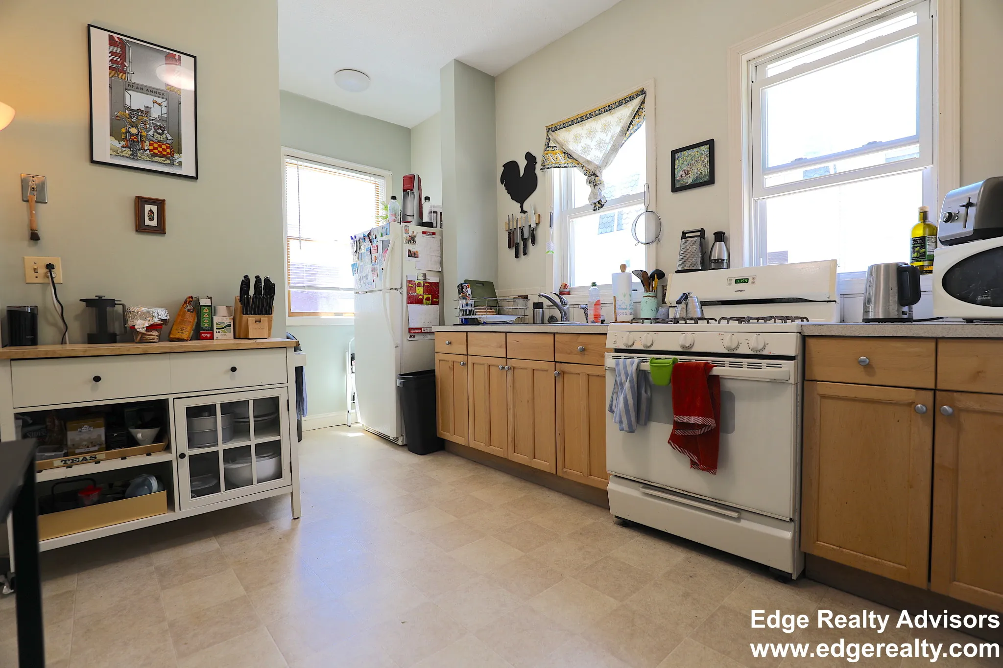 77 Easton St, Allston