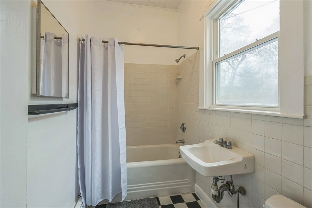 2A Sherman St, Neighborhood Nine