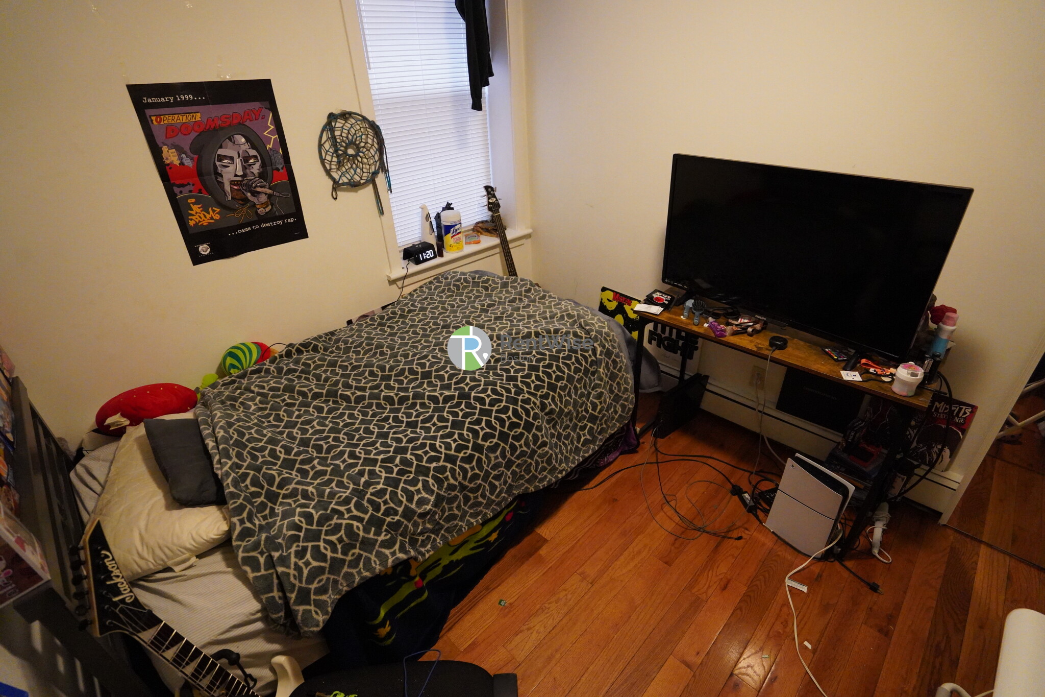 82 Brainerd Rd, Allston