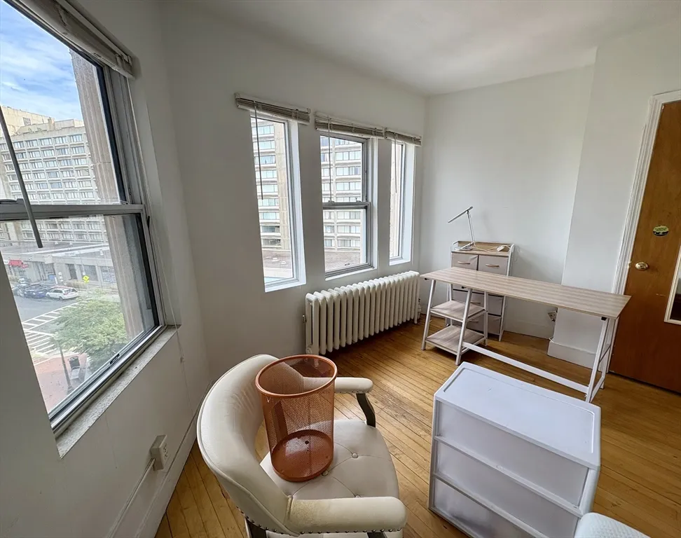 16 Westland Ave, Fenway