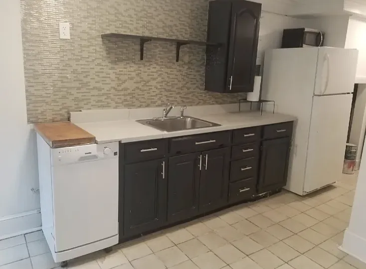 682 Parker St, Mission Hill