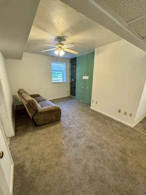 31 Dennison Ave, Framingham