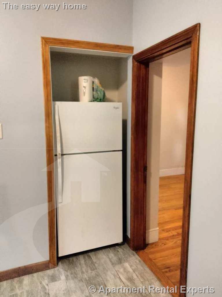 241 Highland Ave, Davis Square