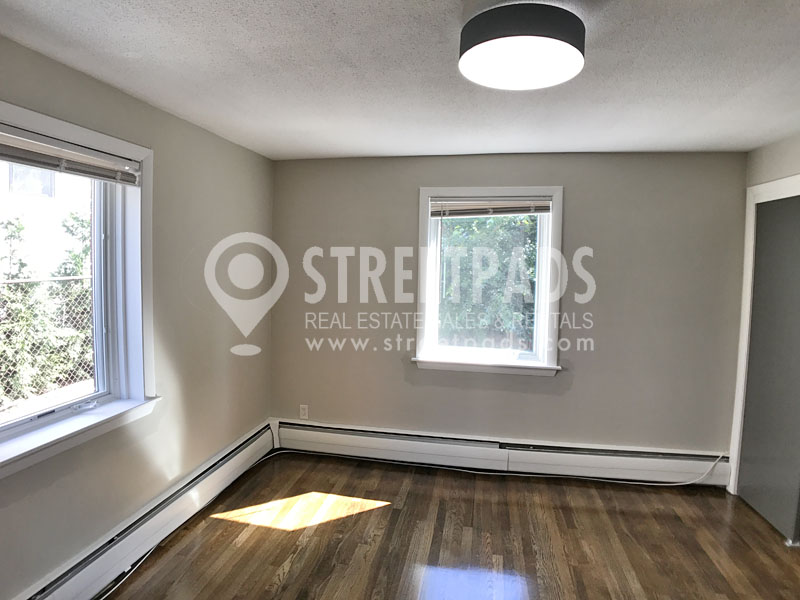 50 Evergreen St, Jamaica Plain