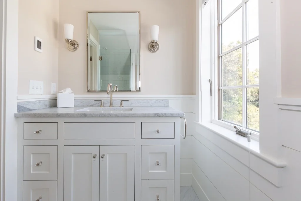 12 Pond View Dr, Nantucket