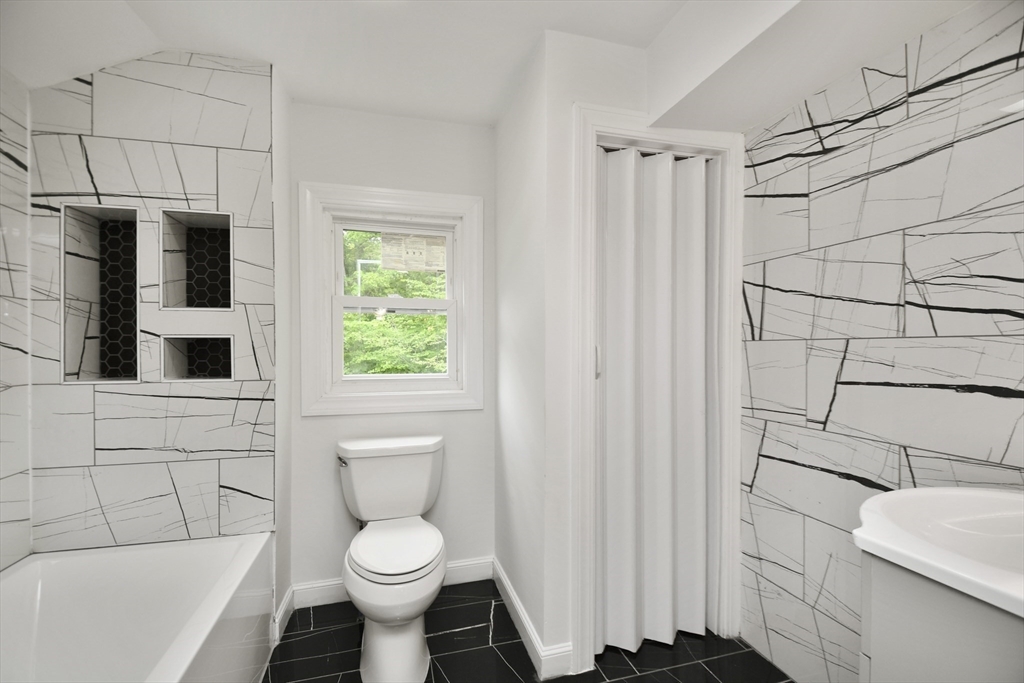 185 S Ashburnham Rd, Westminster