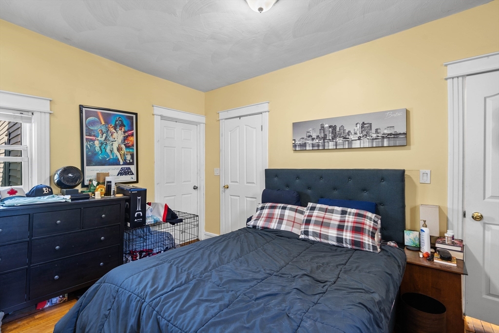 18 Gaston St, Roxbury