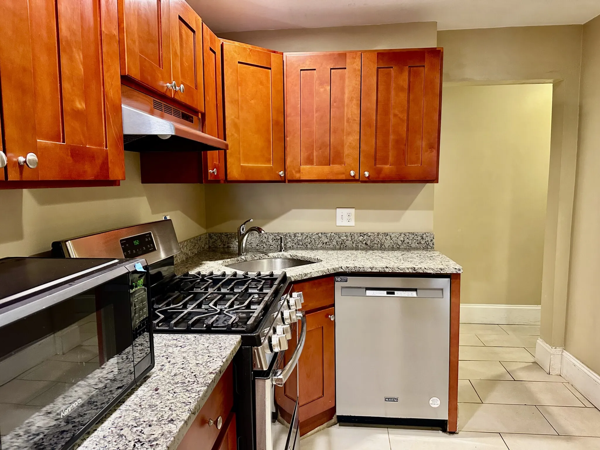 66 Egmont St, North Brookline