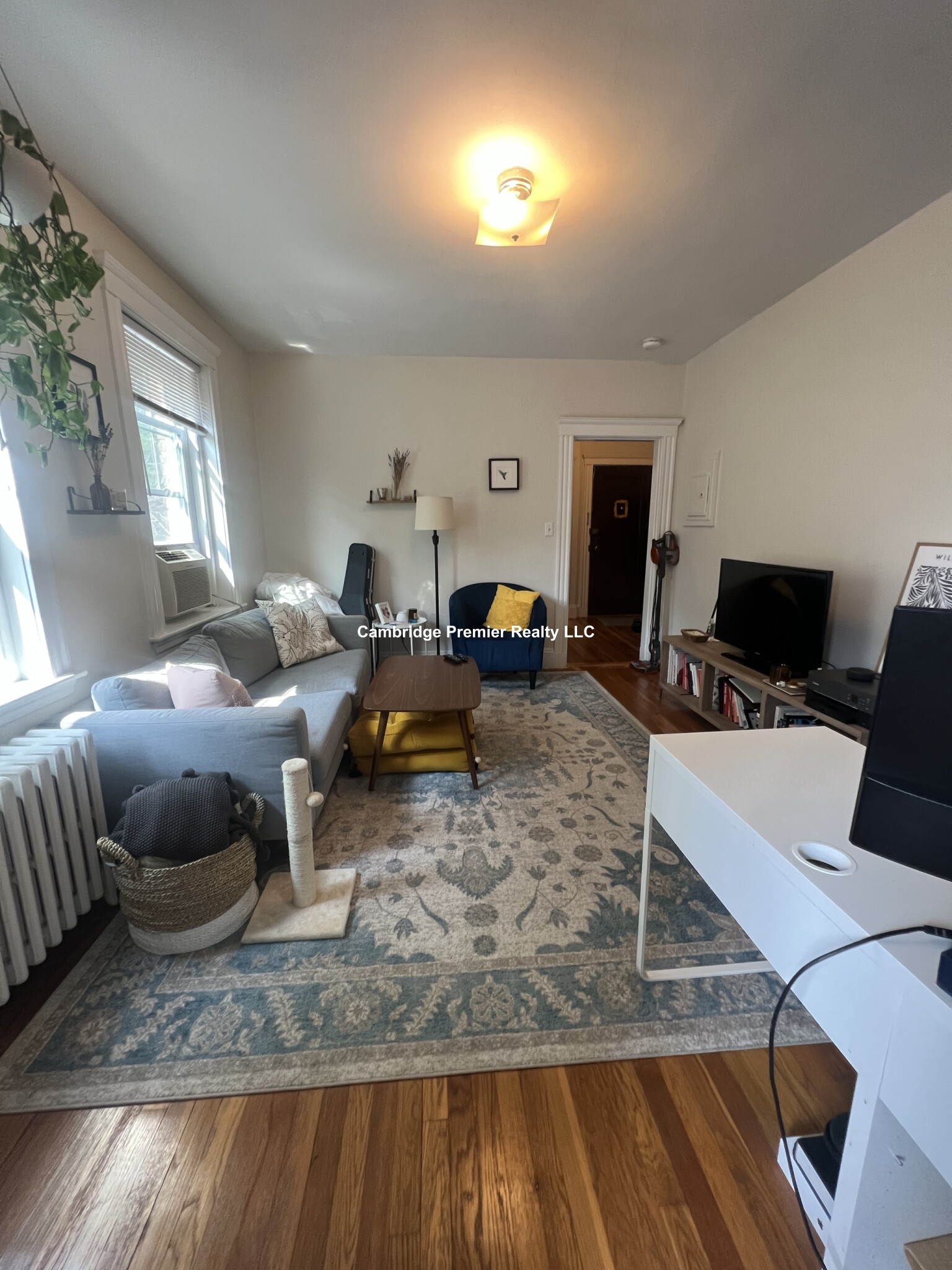 28 Langdon St, Neighborhood Nine